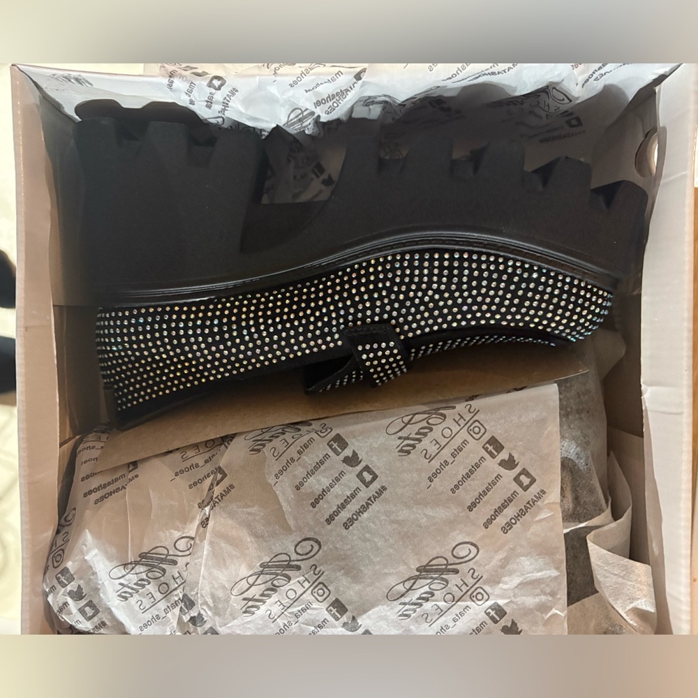 Always Stylin' Rhinestone Loafers - Black - Picture 5 of 7